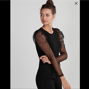 Mesh poof sleeve top NWOT